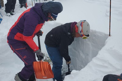 activite Snow and avalanche training